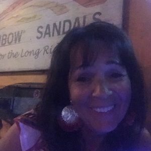 Meet your Posher, Nancy